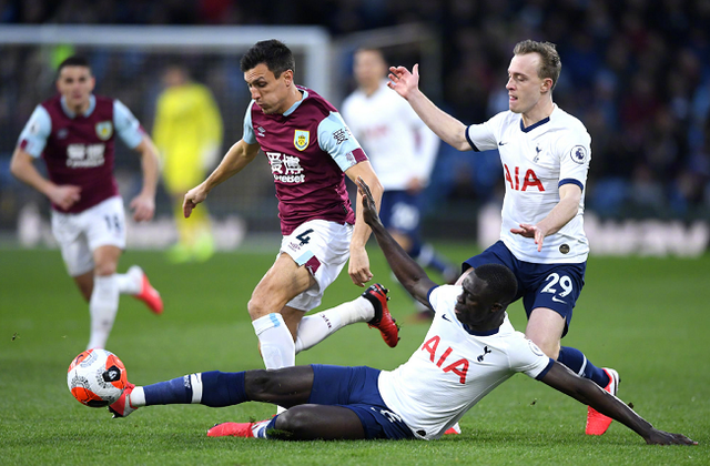 开云网页登录 -风云突变！深圳男篮冲刺阶段主帅复盘；欧冠版图或变；媒体盛赞；更衣室氛围转暖的简单介绍